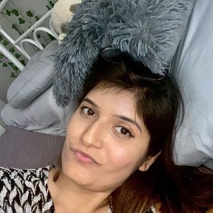 Meet your Posher, Varsha